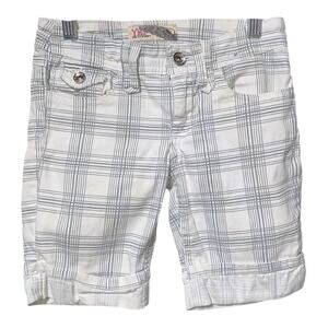 YMI GRAY/WHITE PLAID PRINT BERMUDA SHORTS MID- RISE SIZE 7